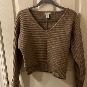 Sincerely Jules Brown V-Neck Ribbed Sweater
